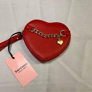 NWT Juicy Couture Luxe Links Heart Wristlet